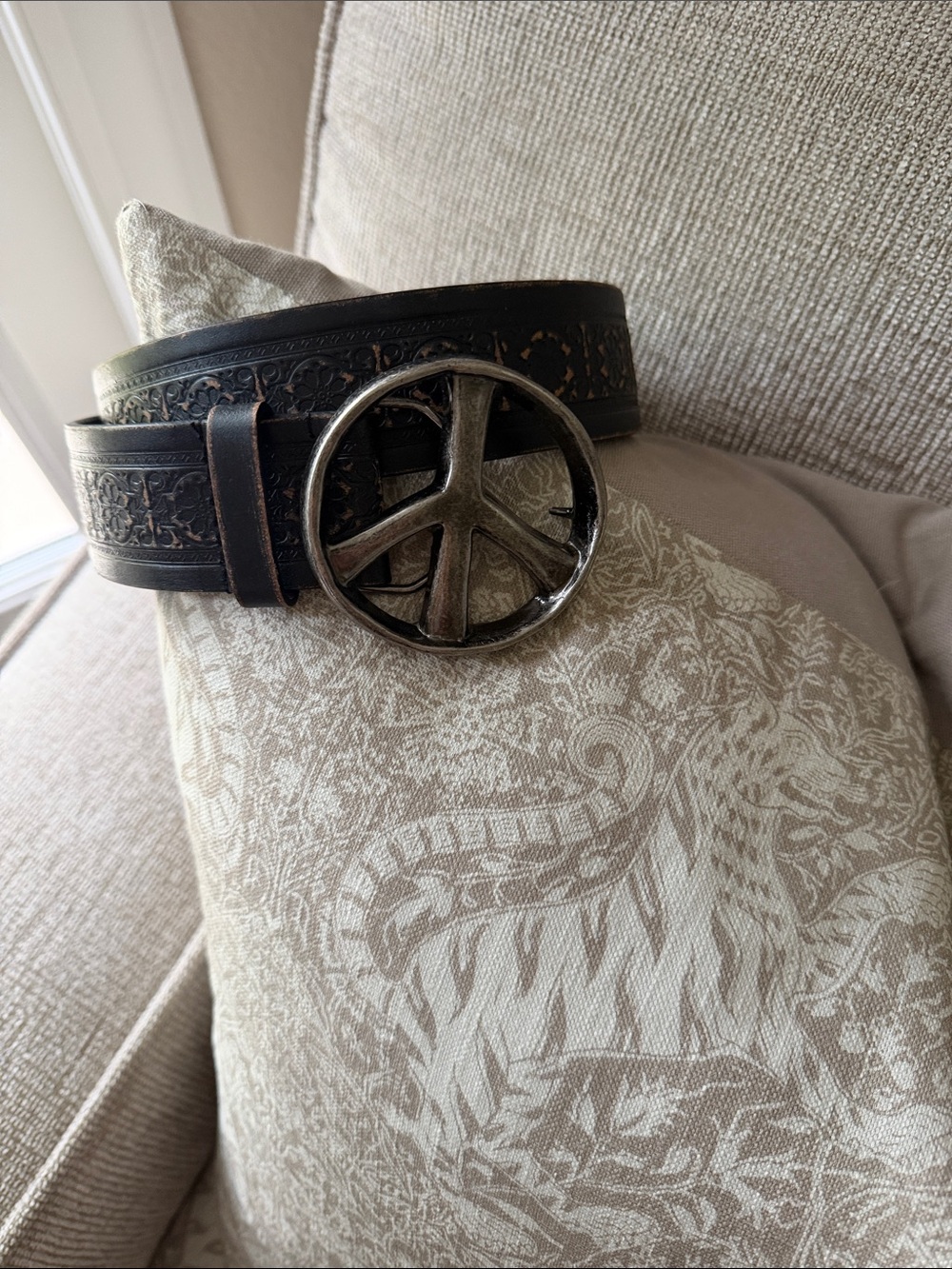 Women’s Brown Leather Belt with Peace Sign Buckle